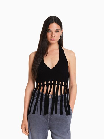 Bershka Knitted Top in Black: front