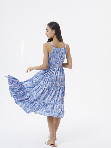 AIKI KEYLOOK Letné šaty 'Sunroof' - Modrá
