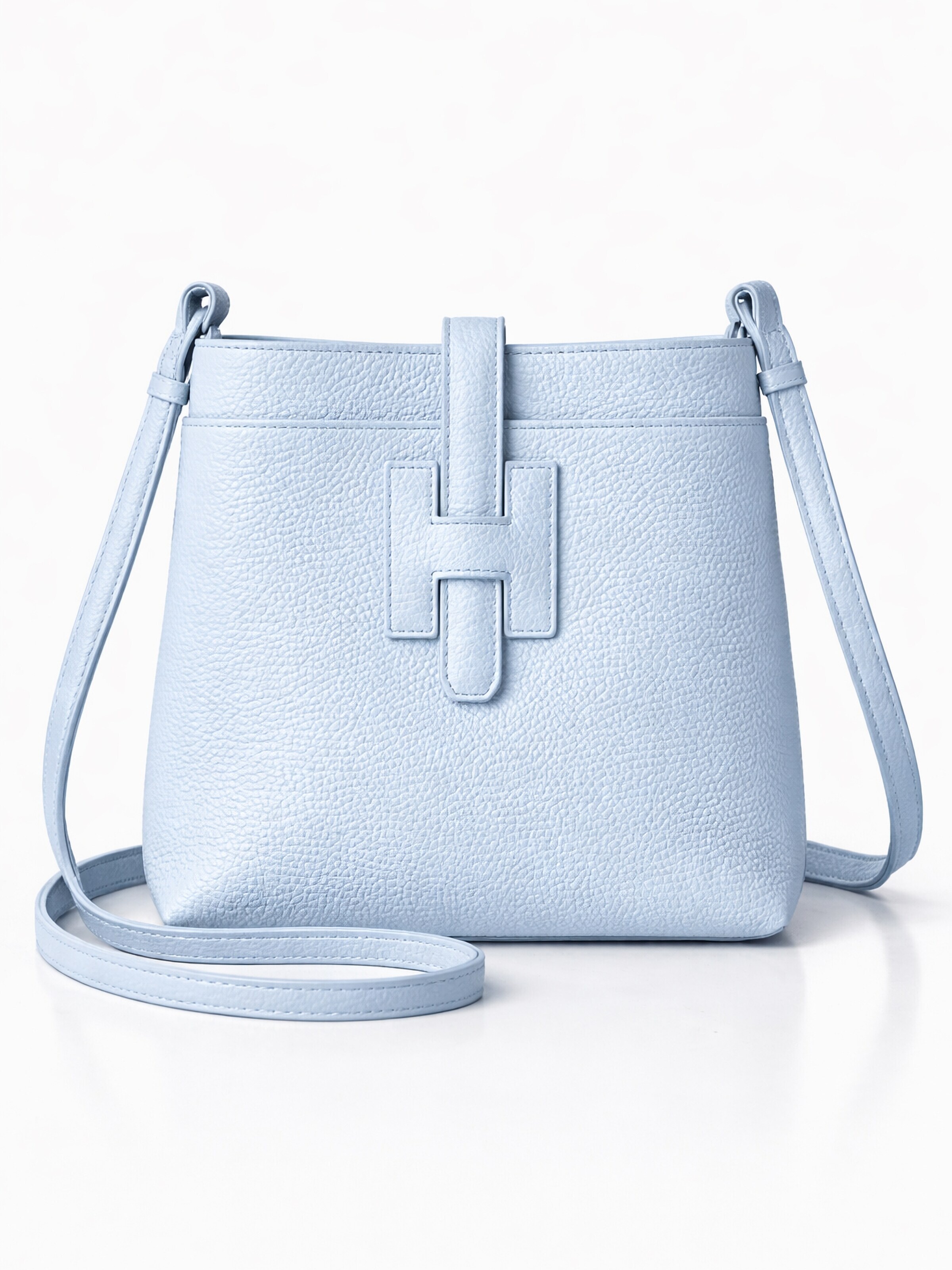 COLLEZIONE ALESSANDRO Crossbody Bag 'Holunder' in Blue: front