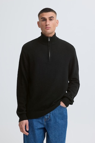 !Solid Sweater 'SDRick' in Black: front