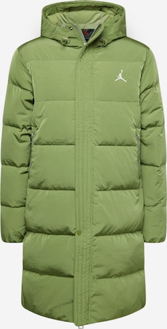 Manteau d’hiver 'ESS STMT' Jordan en vert : devant