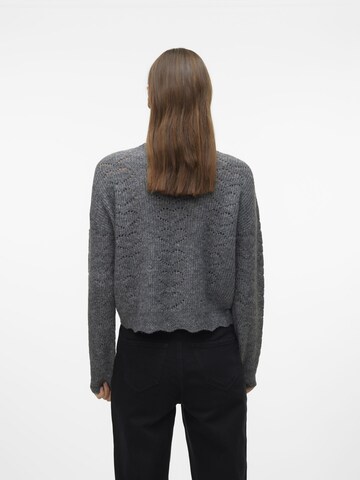VERO MODA Trui 'HEARTS ' in Grijs