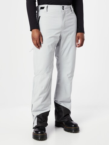 BRUNOTTI Loosefit Sporthosen 'Ramiro' in Grau: Vorderseite
