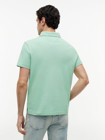TOMMY HILFIGER Shirt in Green