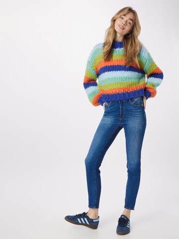 Coupe slim Jean 'PULP' Le Temps Des Cerises en bleu