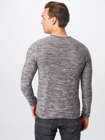 !Solid Pullover i grå