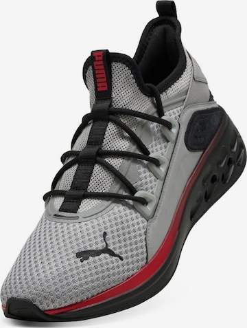 Chaussure de sport 'Softride Frequence Street' PUMA en gris : devant