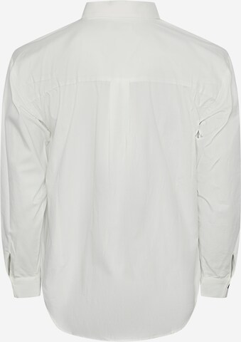 IIQUAL Regular fit Button Up Shirt in White