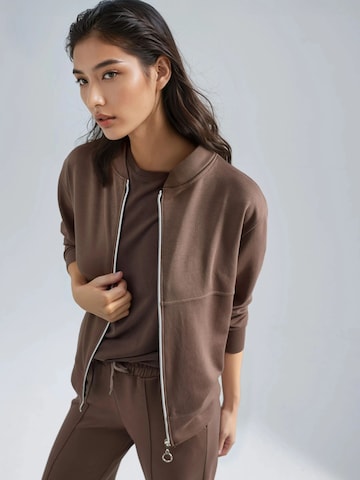 Hiccup - Fato de jogging em castanho