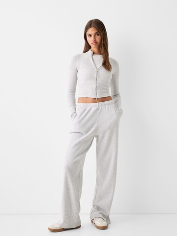 Bershka Loosefit Nadrág - szürke