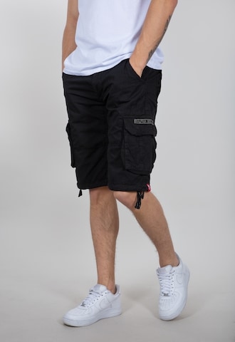 ALPHA INDUSTRIES Loosefit Παντελόνι 'Jet' σε μαύρο: μπροστά