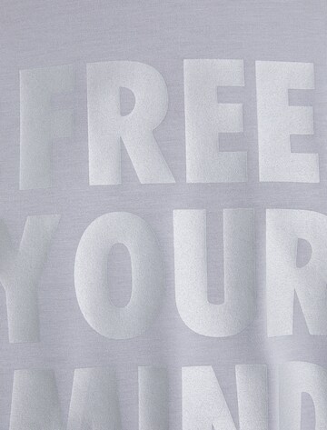 Koton T-Shirt in Grau