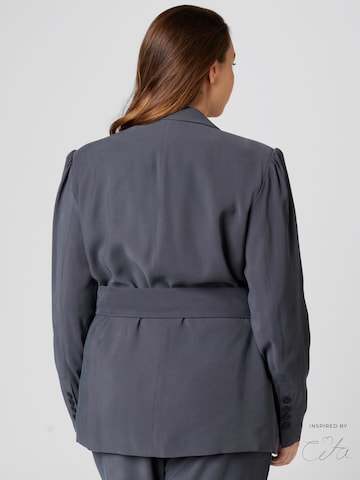 Guido Maria Kretschmer Curvy Blazers 'Phyllis' in Blauw