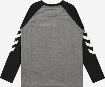 T-Shirt Hummel en gris