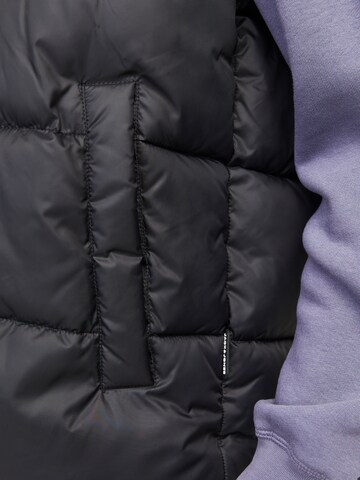 JACK & JONES Vest 'JJMOON' in Black