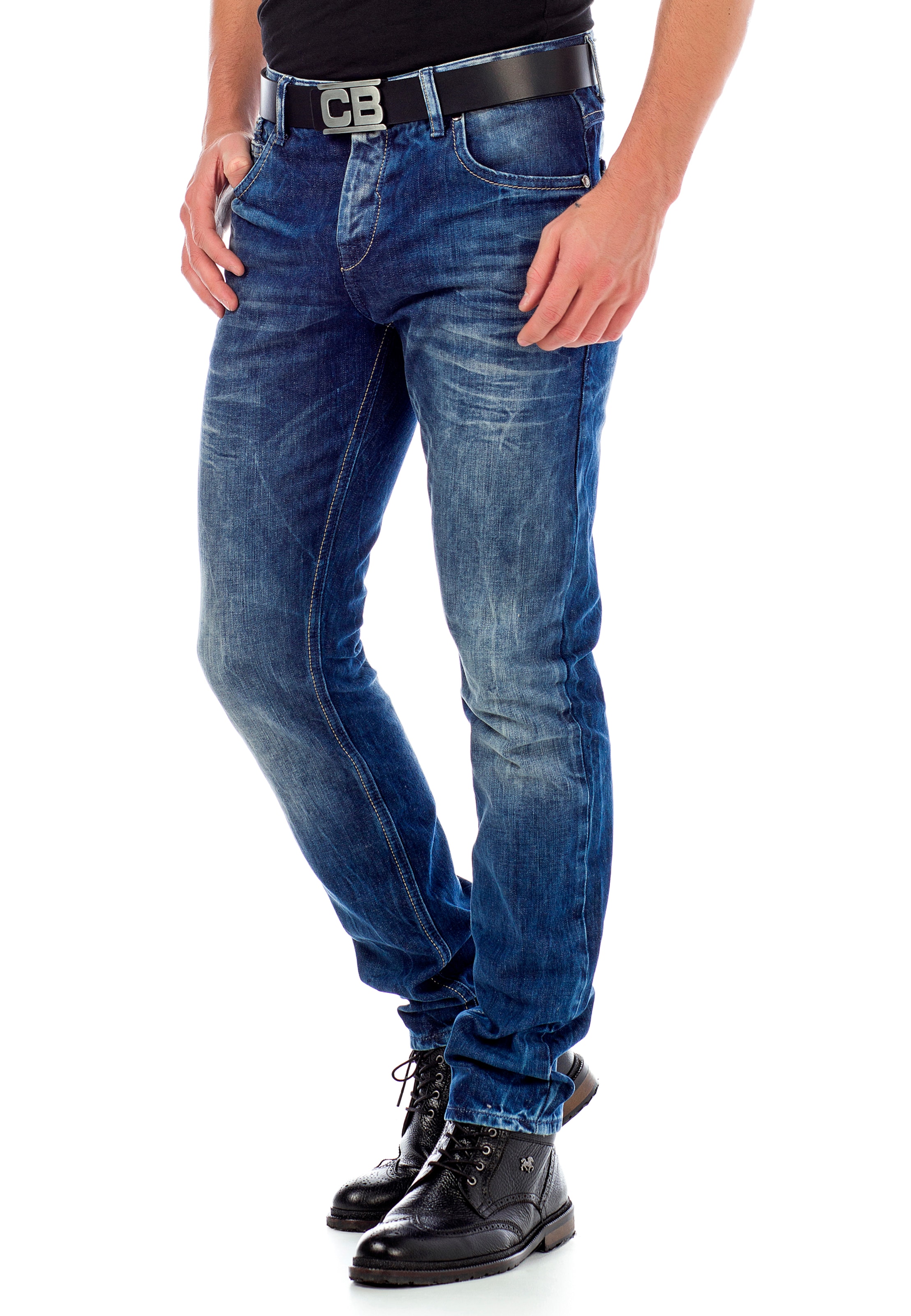 CIPO & BAXX Regular Jeans in Blau