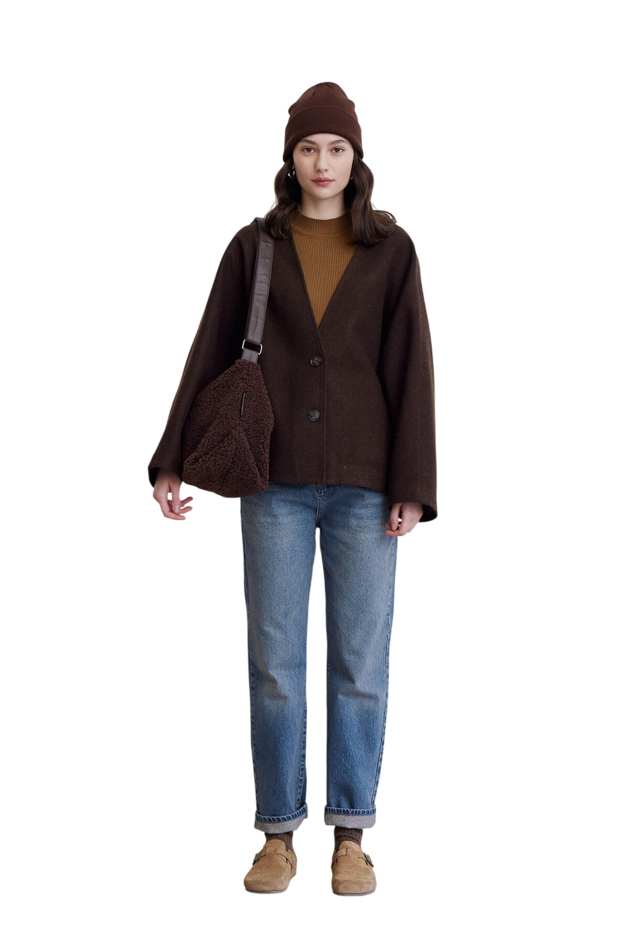 MANUKA Between-Season Jacket in Brown: front
