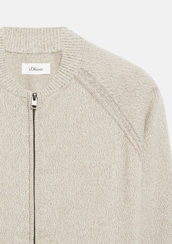 s.Oliver Strickjacke in Beige: Vorderseite