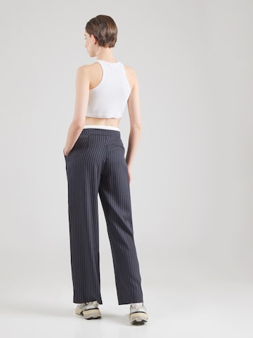 studioselect Regular Pleat-front trousers 'Sally' in Blue