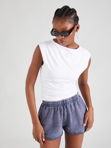 Abercrombie & Fitch Top in White: front