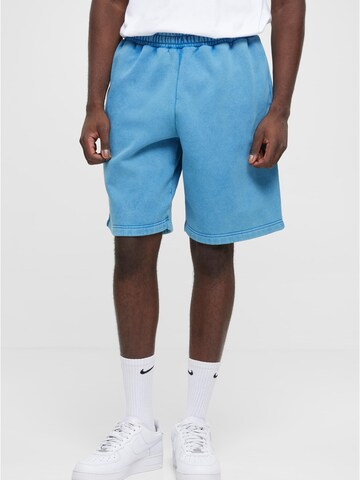 Urban Classics Loosefit Shorts in Blau: predná strana