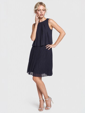 APART Chiffonkleid in Blau