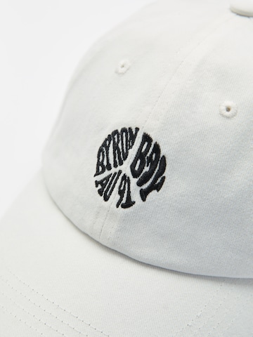 Casquette Pull&Bear en blanc