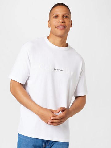 Calvin Klein Underwear قميص بلون أبيض: الأمام