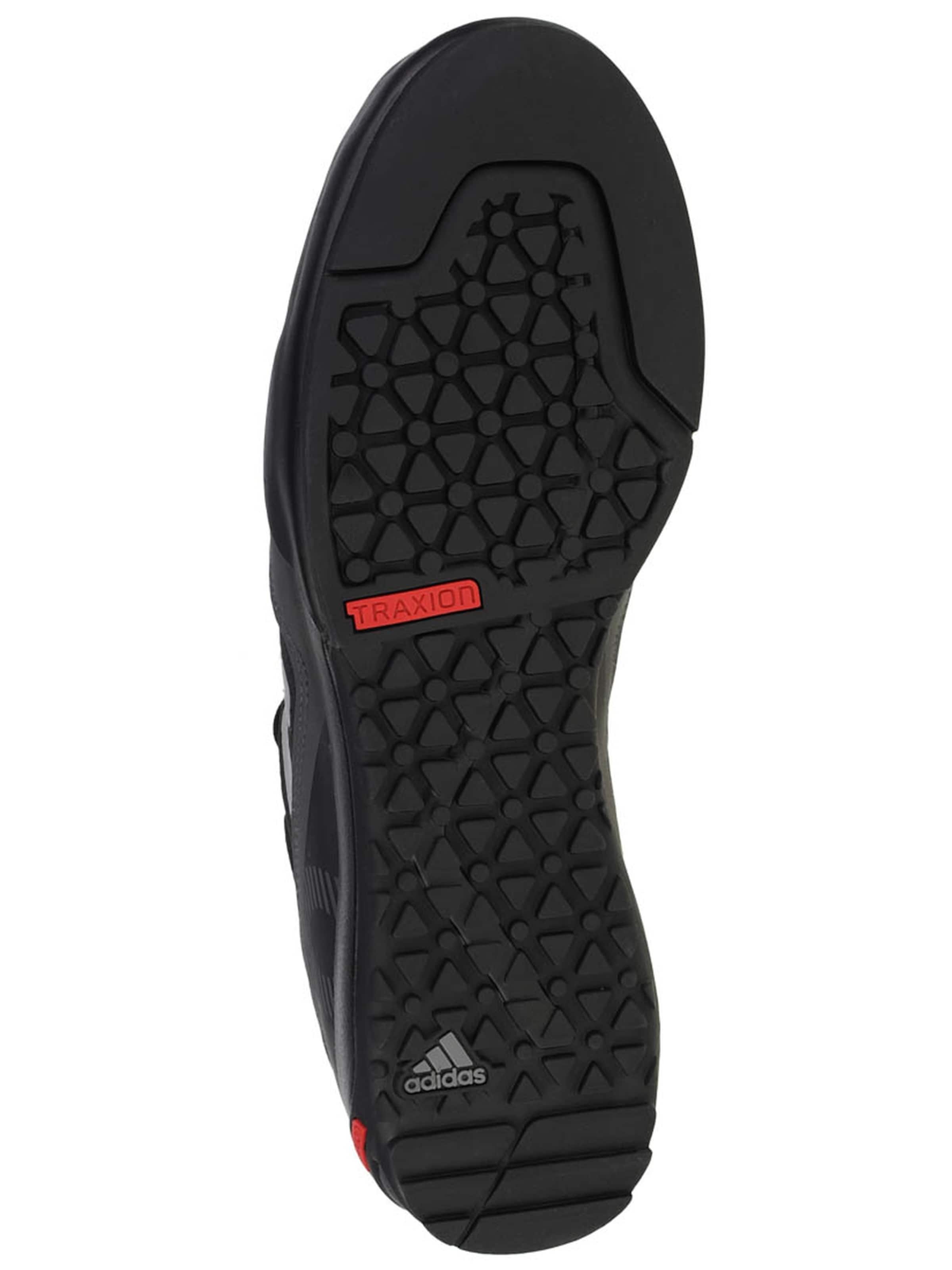 ADIDAS PERFORMANCE Low shoe 'Terrex Swift Solo' in Black