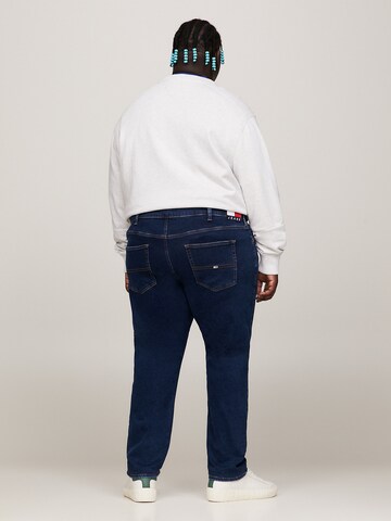 Tommy Jeans Plus Regular Jeans in Blau