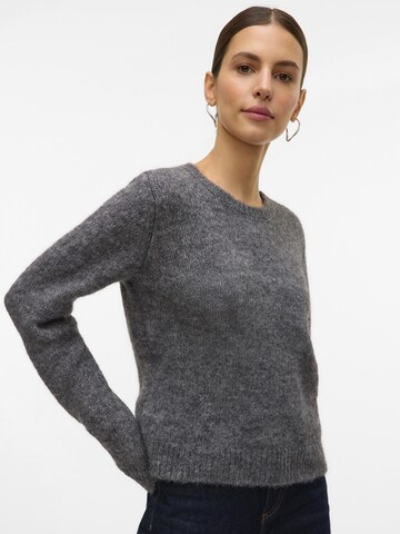 Pullover 'VMSilja' di VERO MODA in grigio