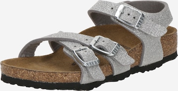BIRKENSTOCK Sandal 'Kumba' i silver: framsida