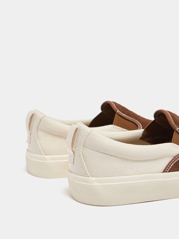 Pull&Bear Slip on boty – hnědá