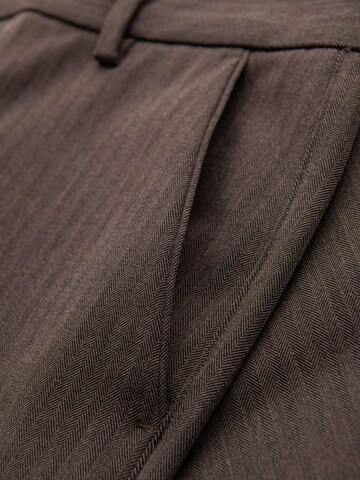 Ombre Regular Hose in Braun