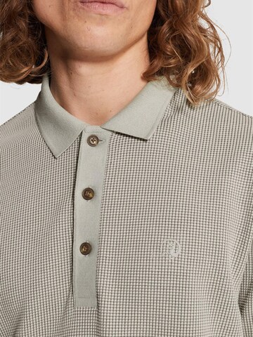CAST IRON Paita 'Polo shirt with two-tone waffle texture' värissä harmaa