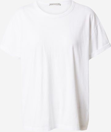 T-shirt 'LARIMA' DRYKORN en blanc : devant