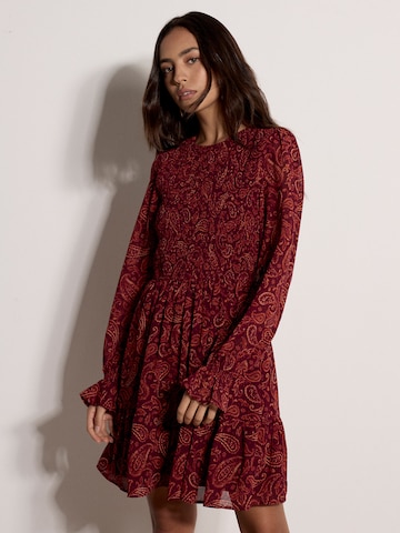 Apricot Dress ' ' in Red: front