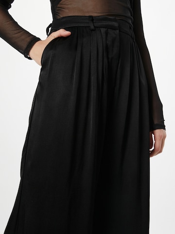 Bardot Wide leg Pleat-Front Pants 'LENA' in Black