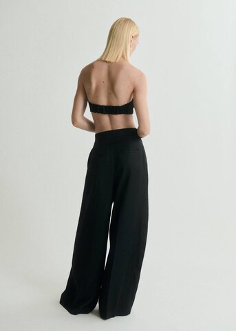 MANGO Wide leg Pleat-Front Pants 'Danielle' in Black