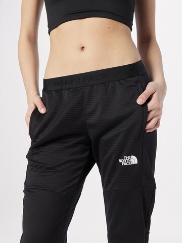 THE NORTH FACE Tapered Sporthose in Schwarz