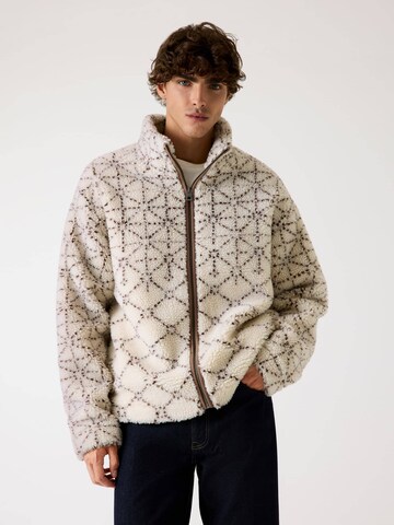 GUESS Fleece Jacket in Beige: front