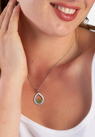 Astra Necklace 'ENDLESS GLOW' in Green: front