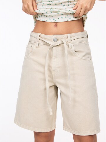 Loosefit Jeans di Pull&Bear in beige: frontale