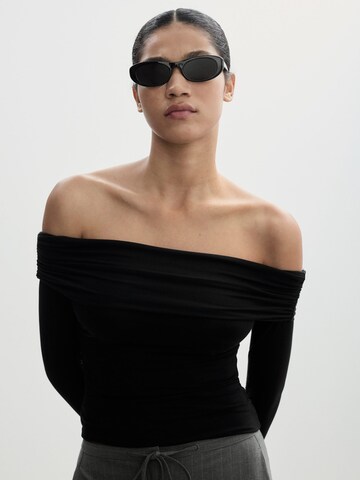 T-shirt 'BRIGITTE' MANGO en noir : devant