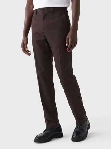 TRAPP Tapered Pants in Brown: front