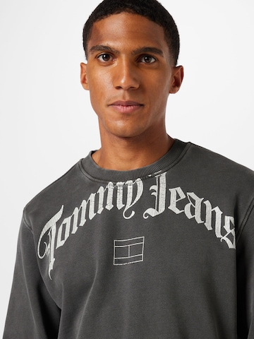 Tommy Jeans Sweatshirt 'Grunge' in Grau