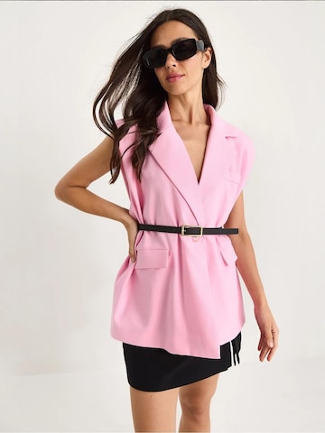 Gilet da completo di Bianco Lucci in rosa