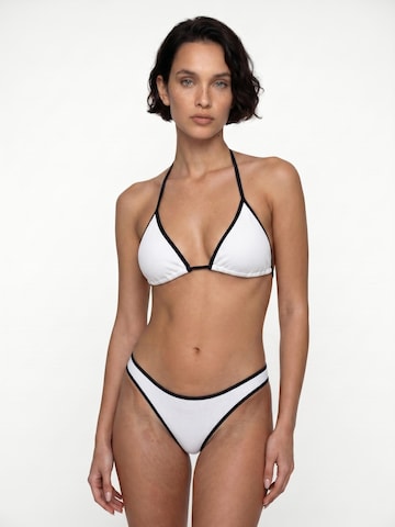 Triangle Bikini Flavia Valentini en blanc : devant