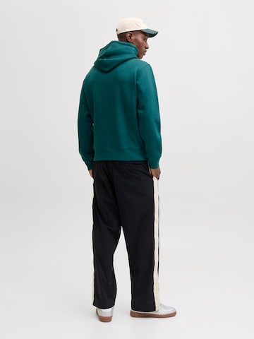 JACK & JONES Sweatshirt 'star' in Green