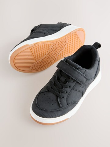 Baskets Next en noir